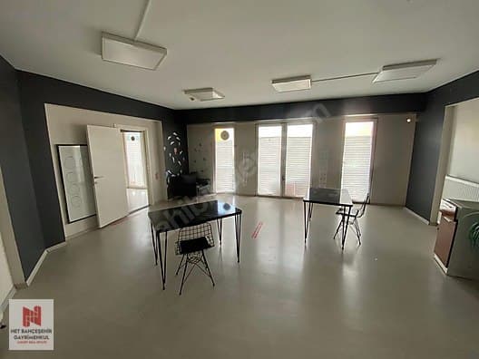 Orion Park'taki kiralık ofisin fotoğrafı